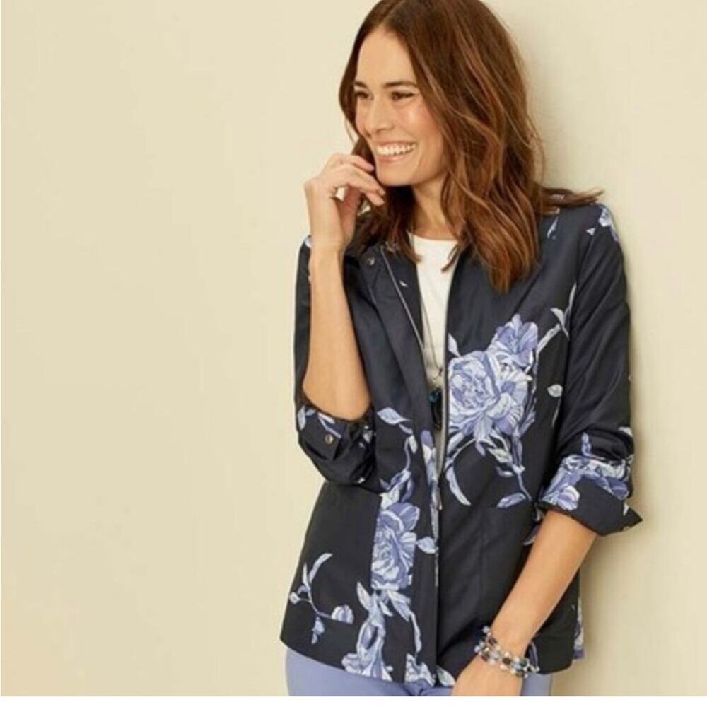 Chicos Floral Rain Jacket Navy Blue Periwinkle High Seas Chico sz 1 or Medium